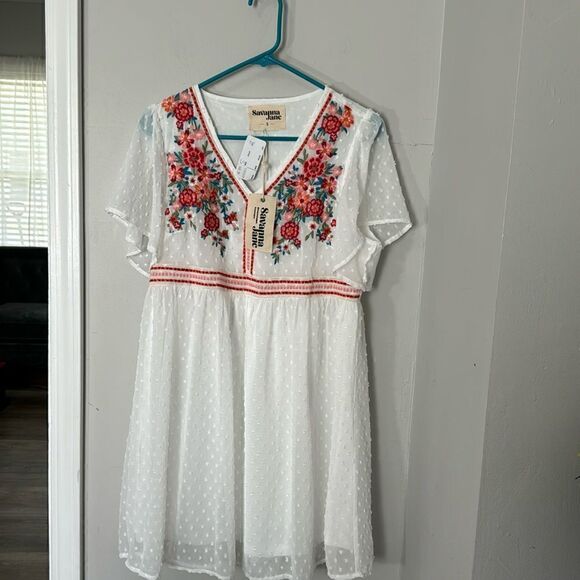 SAVANNA JANE EMBROIDERY MINI DRESS-NWT SIZE S - Picture 1 of 11